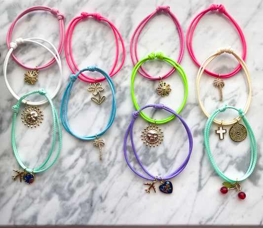 Color Bracelets charms